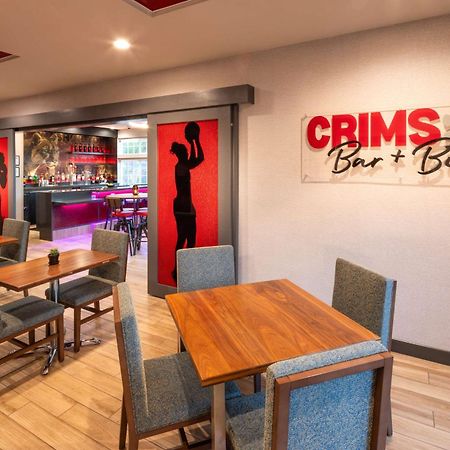 Hampton Inn Пулман Екстериор снимка