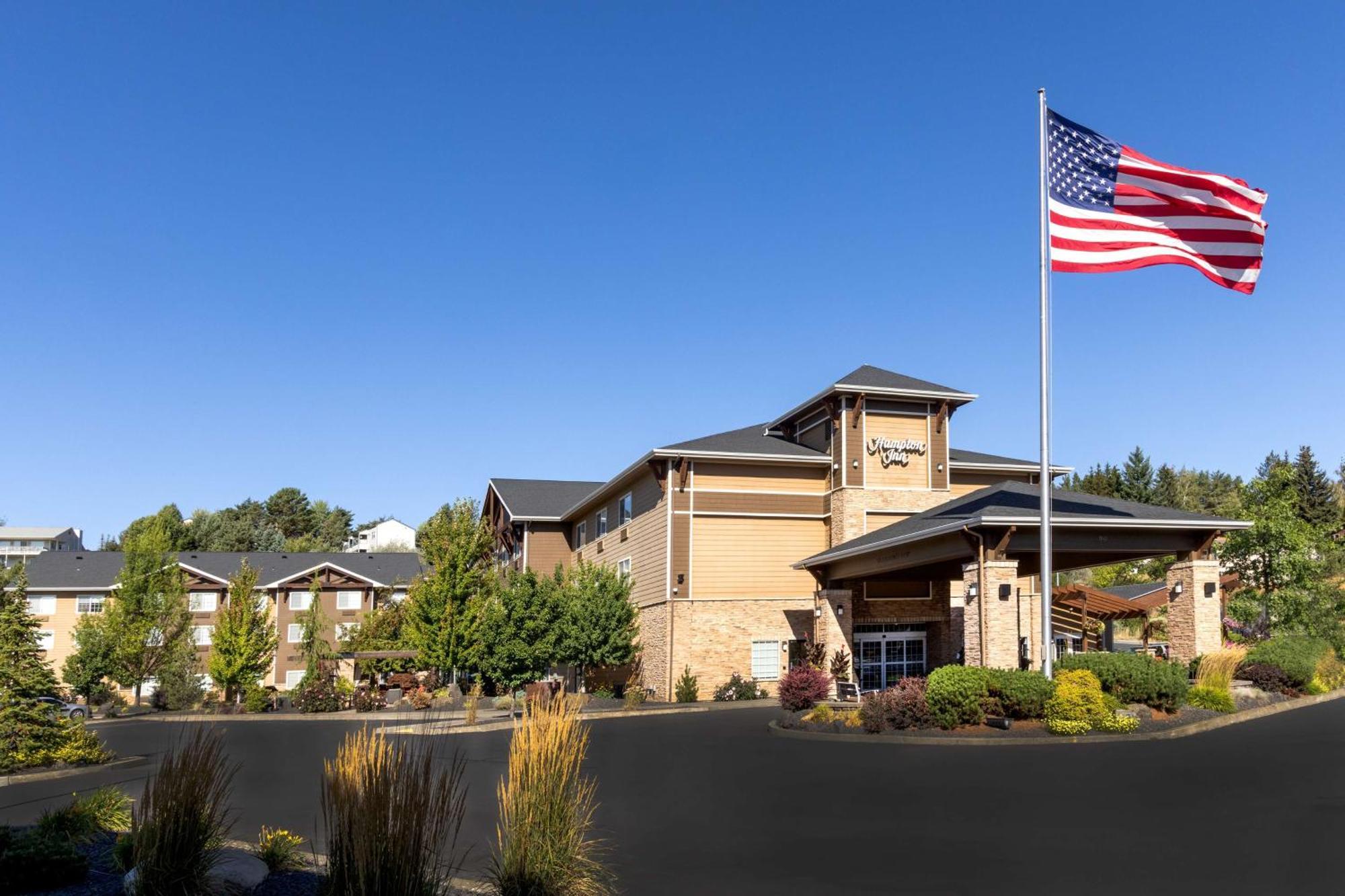 Hampton Inn Пулман Екстериор снимка